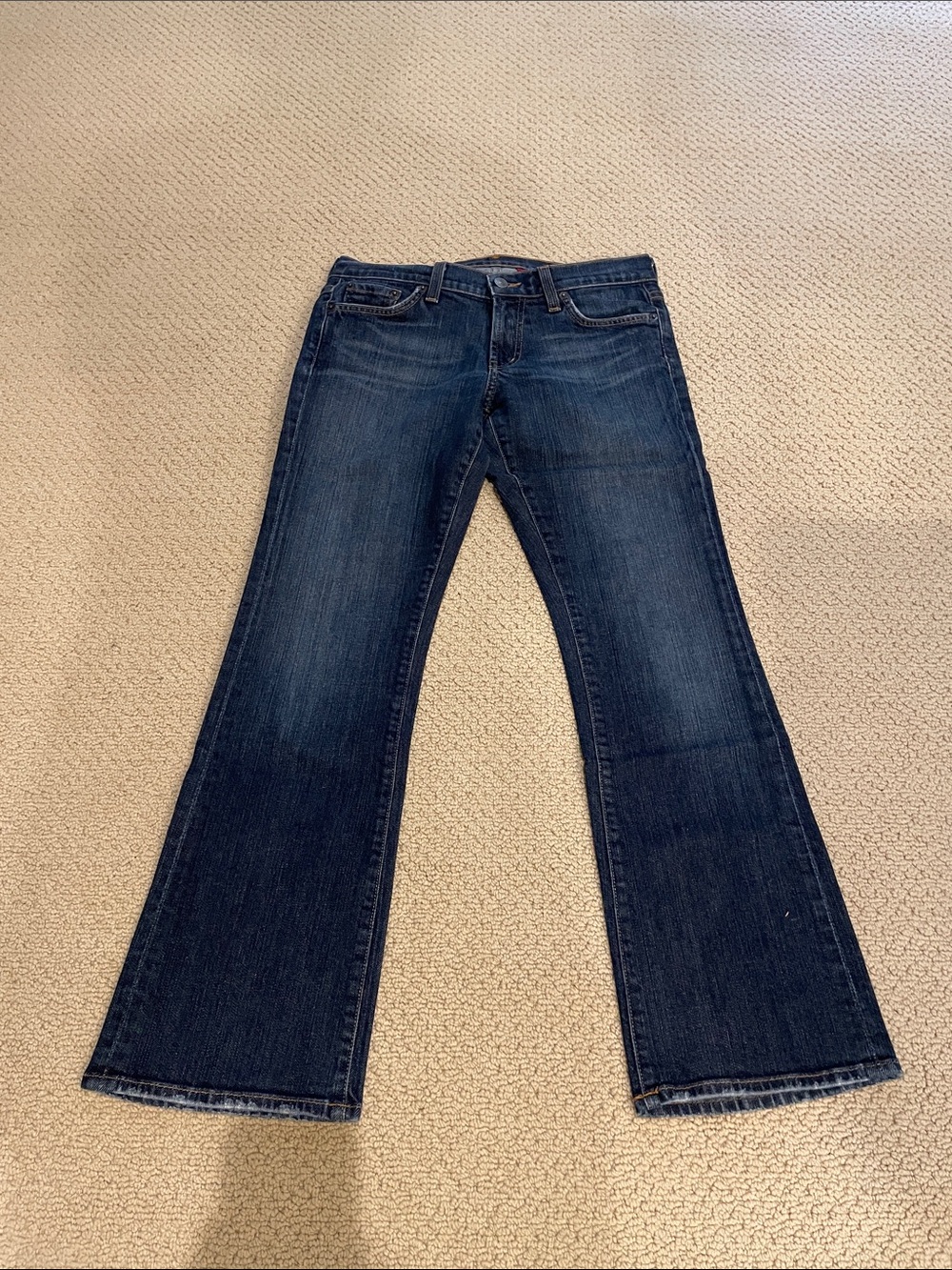 Red Engine Lily Women’s Petite Jeans 28 True Bootcut Dark Wash Distress